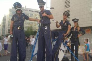 Polis tolos 