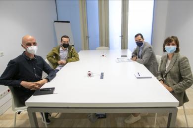 O director de Industrias Culturais da Xunta recibe a nova directiva da Academia Galega do Audiovisual