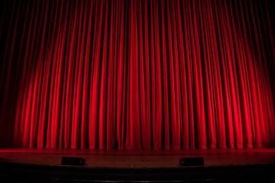 A Xunta adxudica 150.000 euros en axudas ás salas Ensalle, Ártika, Ingrávida, Teatro del Andamio e Gurugú