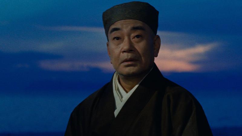 Love under the crucifix