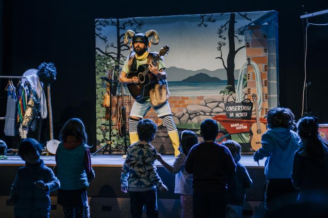 Consertasso na horta