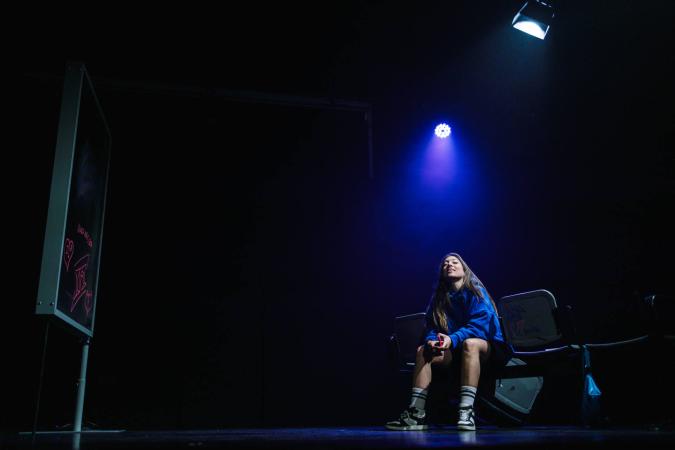 IPHIXENIA NA PORTA DO SÚPER