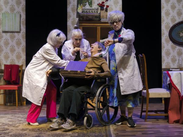 Galicia Escena PRO: As gardiás ou o nó do tecelán