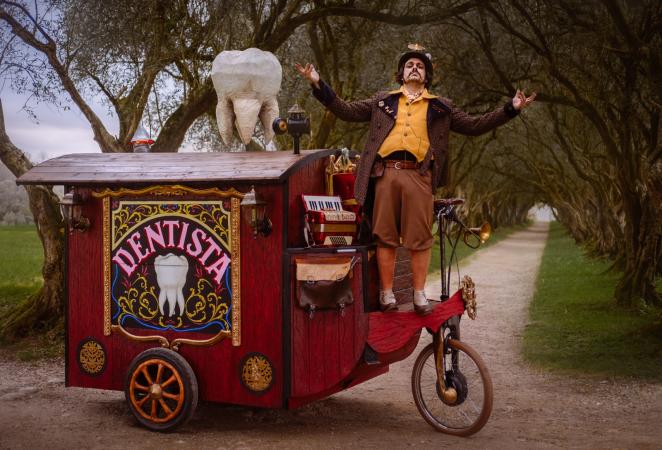 O estraño caso do dentista da rúa Brasov