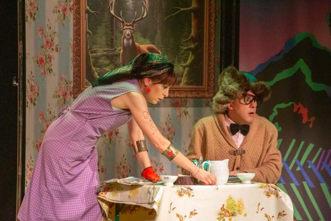 As aventuras de Nabiza Girl: O estraño caso da Cultura Minguante