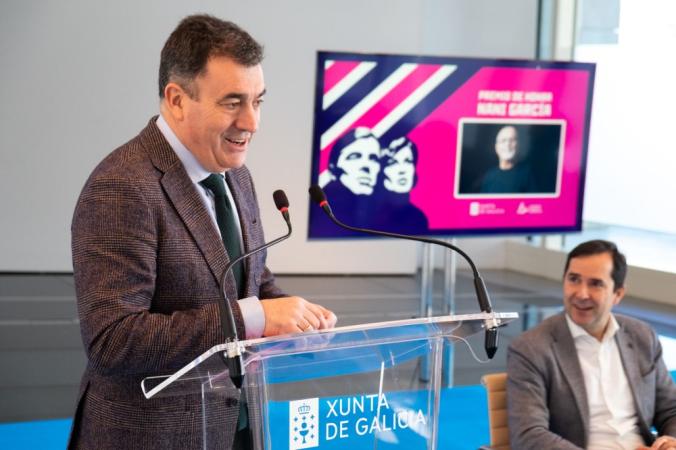 Román Rodríguez anuncia o Premio de Honra Fernando Rey da Academia Galega do Audiovisual para o compositor Nani García