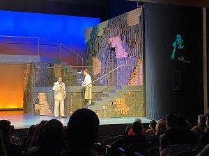 O Centro Dramático Galego estrea un pioneiro sistema inclusivo en todas as funcións do Salón Teatro