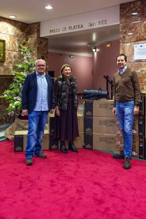 O Teatro Principal de Ourense estrea un novo equipamento de iluminación escénica cunha axuda da Xunta para modernizar as infraestruturas culturais