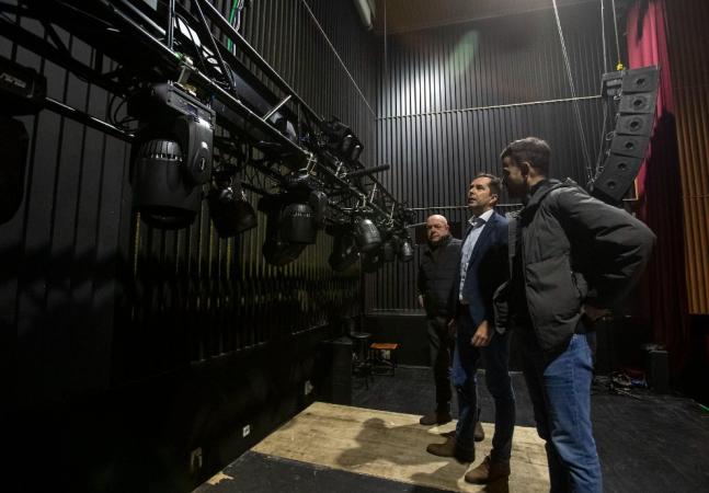 A Sala Capitol conta cun novo sistema dixital de iluminación co apoio da Xunta a través das axudas á modernización de infraestruturas culturais
