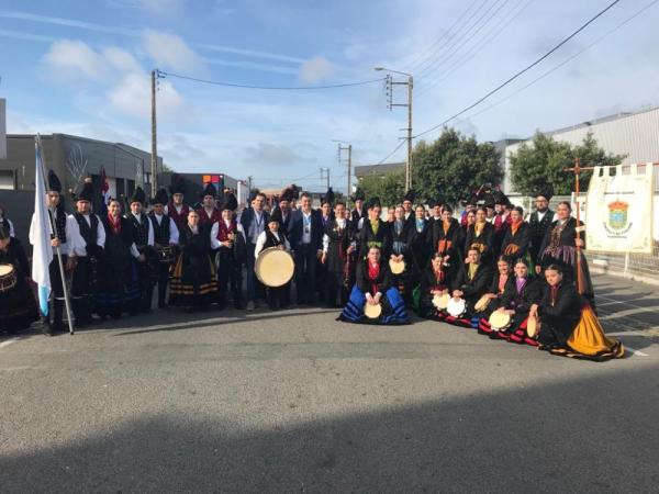 Máis de 300 artistas da delegación galega no Festival de Lorient participan no 'Gran desfile das nacións celtas'