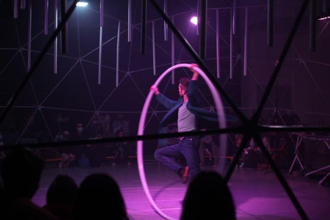 A Xunta abre a novena edición de Galicia Escena PRO con danza na rúa, monicreques e os monólogos de Diego Anido e Silvia de Pé