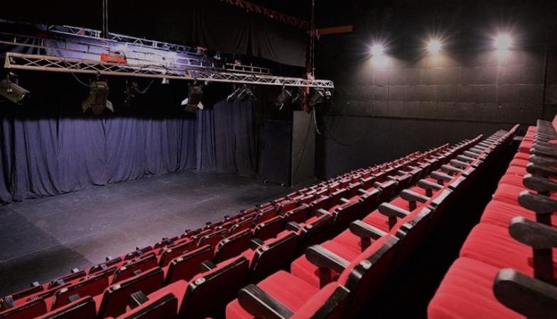 A Xunta inviste 150.000 euros no funcionamento das salas Ártika e Ensalle en Vigo e Gurugú e Teatro del Andamio na Coruña